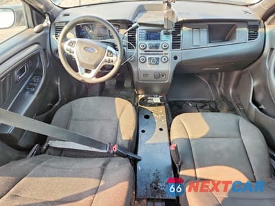 Zdjęcie 8 z 12 samochodu: 2018 FORD TAURUS POLICE INTERCEPTOR VIN:1FAHP2MK0JG128131 - miniatura