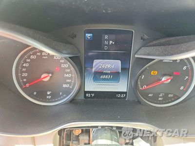 Zdjęcie 9 z 12 samochodu: 2016 MERCEDES-BENZ C 300 4MATIC VIN:55SWF4KB1GU147873 - miniatura