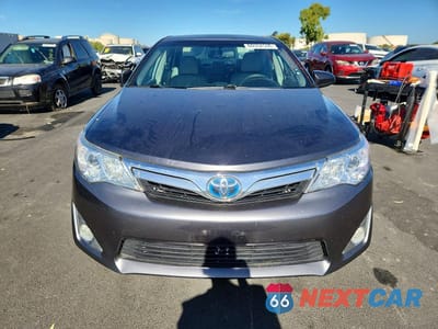 Piąte zdjęcie samochodu w środku: 2014 TOYOTA CAMRY HYBRID XLE VIN:4T1BD1FK3EU116073 - miniatura