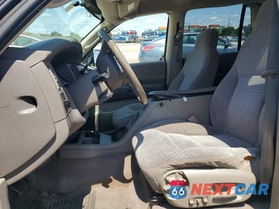 Zdjęcie 7 z 12 samochodu: 2003 DODGE DURANGO SLT VIN:1D4HS48N33F500596 - miniatura