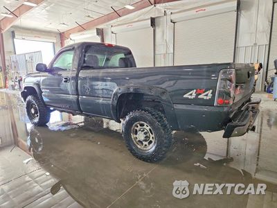Drugie zdjęcie samochodu z przodu: 2003 CHEVROLET SILVERADO K2500 HEAVY DUTY VIN:1GCHK24U13E326905 - miniatura