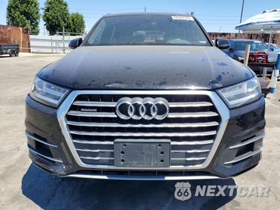 Piąte zdjęcie samochodu w środku: 2018 AUDI Q7 PREMIUM PLUS VIN:WA1LHAF72JD000330 - miniatura