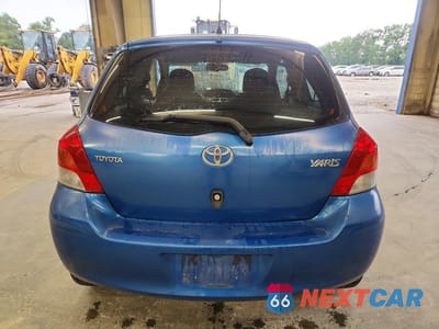 Zdjęcie 6 z 12 samochodu: 2010 TOYOTA YARIS BASE VIN:JTDJT4K34A5321229 - miniatura