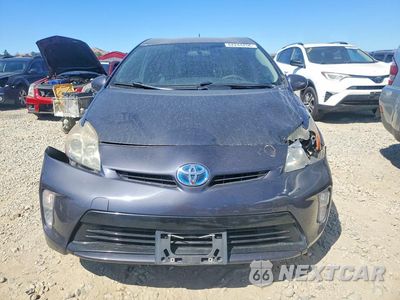 Piąte zdjęcie samochodu w środku: 2014 TOYOTA PRIUS THREE VIN:JTDKN3DU9E1764763 - miniatura
