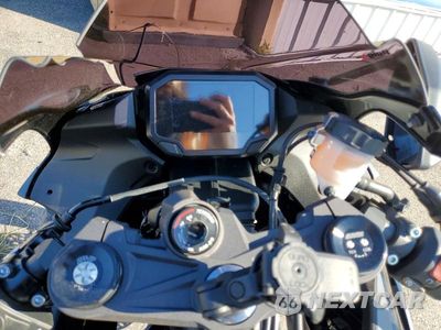 Zdjęcie 7 z 8 samochodu: 2025 KAWASAKI ZX636 K VIN:JKBZXJJ14SA022294 - miniatura