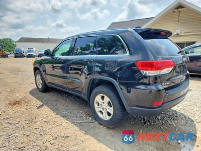 Drugie zdjęcie samochodu z przodu: 2017 JEEP GRAND CHEROKEE LAREDO VIN:1C4RJFAG8HC729618 - miniatura
