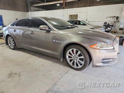 Czwarte zdjęcie samochodu z boku: 2011 JAGUAR XJL VIN:SAJWA2GB4BLV06749 - miniatura