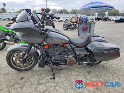 Trzecie zdjęcie samochodu z tyłu: 2025 HARLEY-DAVIDSON FLTRXSE VIN:1HD1TC625SB960538 - miniatura