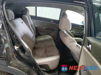 Zdjęcie 11 z 13 samochodu: 2018 KIA SPORTAGE LX VIN:KNDPMCAC2J7487191 - miniatura