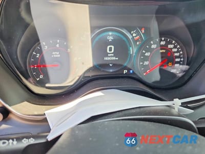 Zdjęcie 9 z 12 samochodu: 2017 CHEVROLET CAMARO SS VIN:1G1FH3D70H0135205 - miniatura
