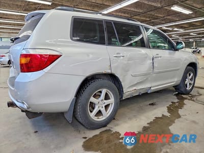 Trzecie zdjęcie samochodu z tyłu: 2010 TOYOTA HIGHLANDER SE VIN:5TDJK3EH6AS016376 - miniatura