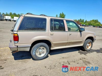 Trzecie zdjęcie samochodu z tyłu: 1997 FORD EXPLORER VIN:1FMDU34E9VZB66657 - miniatura