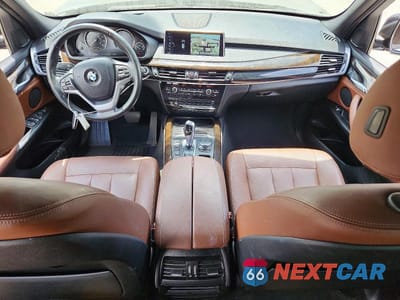 Zdjęcie 8 z 13 samochodu: 2017 BMW X5 XDRIVE35I VIN:5UXKR0C35H0V83549 - miniatura