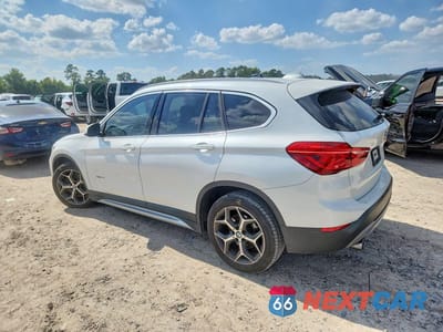 Drugie zdjęcie samochodu z przodu: 2018 BMW X1 SDRIVE28I VIN:WBXHU7C32J5H45915 - miniatura