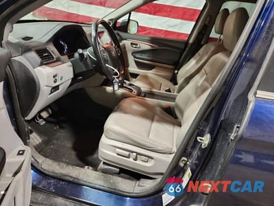 Zdjęcie 7 z 12 samochodu: 2017 HONDA RIDGELINE RTL VIN:5FPYK3F67HB011690 - miniatura