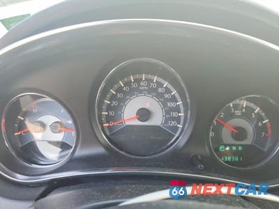 Zdjęcie 9 z 12 samochodu: 2014 CHRYSLER 200 LX VIN:1C3CCBAB3EN124097 - miniatura