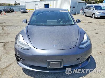 Piąte zdjęcie samochodu w środku: 2020 TESLA MODEL 3 VIN:5YJ3E1EA5LF630382 - miniatura