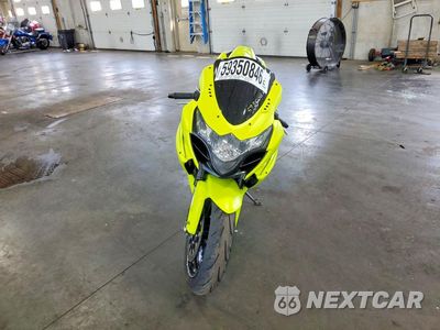 Drugie zdjęcie samochodu z przodu: 2014 SUZUKI GSX-R1000 VIN:JS1GT78A1E2101369 - miniatura
