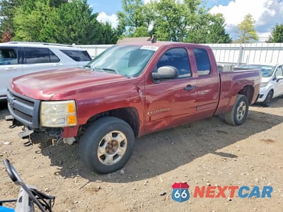 2008 CHEVROLET SILVERADO K1500 2GCEK190381251751 - główne zdjęcie licytacji z USA - miniatura