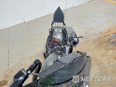Piąte zdjęcie samochodu w środku: 2019 HARLEY-DAVIDSON FLH VIN:1HD1KRP12KB628987 - miniatura