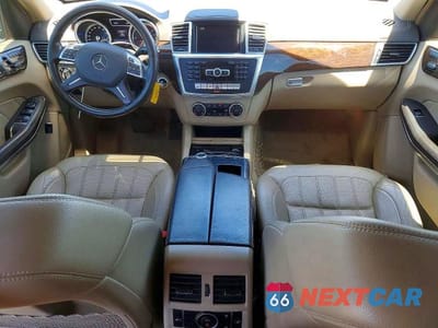Zdjęcie 8 z 13 samochodu: 2014 MERCEDES-BENZ GL 350 BLUETEC VIN:4JGDF2EE1EA384738 - miniatura