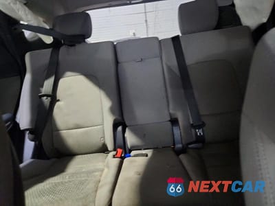 Zdjęcie 10 z 13 samochodu: 2018 HYUNDAI SANTA FE SPORT 2.4L VIN:5NMZTDLB3JH075800 - miniatura