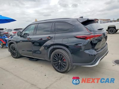 Drugie zdjęcie samochodu z przodu: 2024 TOYOTA HIGHLANDER XSE VIN:5TDKDRAHXRS541914 - miniatura