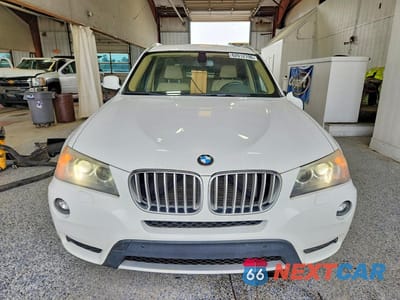 Piąte zdjęcie samochodu w środku: 2011 BMW X3 XDRIVE35I VIN:5UXWX7C50BLT78082 - miniatura