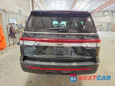 Zdjęcie 6 z 13 samochodu: 2022 LINCOLN NAVIGATOR L RESERVE VIN:5LMJJ3LT6NEL15087 - miniatura