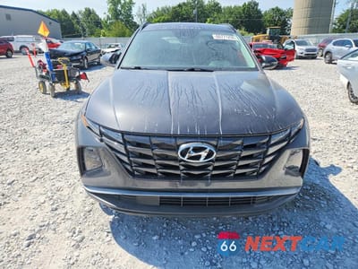 Piąte zdjęcie samochodu w środku: 2023 HYUNDAI TUCSON SEL VIN:5NMJBCAE9PH204834 - miniatura