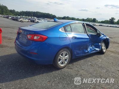 Trzecie zdjęcie samochodu z tyłu: 2018 CHEVROLET CRUZE LT VIN:1G1BE5SM7J7101142 - miniatura