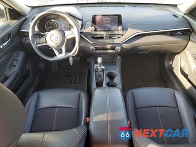 Zdjęcie 8 z 13 samochodu: 2021 NISSAN ALTIMA SR VIN:1N4BL4CV3MN400079 - miniatura