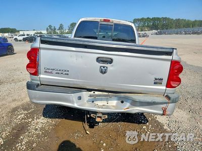 Zdjęcie 6 z 12 samochodu: 2008 DODGE DAKOTA QUAD SLT VIN:1D7HW48N18S507794 - miniatura