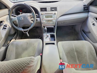 Zdjęcie 8 z 12 samochodu: 2008 TOYOTA CAMRY HYBRID VIN:JTNBB46K483046813 - miniatura