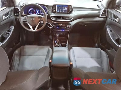 Zdjęcie 8 z 13 samochodu: 2019 HYUNDAI TUCSON SE VIN:KM8J23A43KU036869 - miniatura