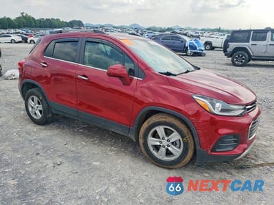 Czwarte zdjęcie samochodu z boku: 2019 CHEVROLET TRAX 1LT VIN:3GNCJLSB2KL218044 - miniatura