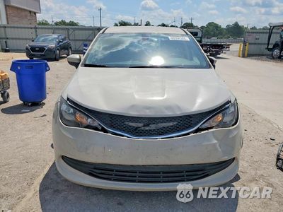Piąte zdjęcie samochodu w środku: 2017 CHRYSLER PACIFICA TOURING VIN:2C4RC1DG5HR721735 - miniatura