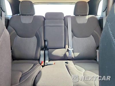 Zdjęcie 10 z 13 samochodu: 2017 JEEP CHEROKEE LATITUDE VIN:1C4PJLCB1HW613523 - miniatura