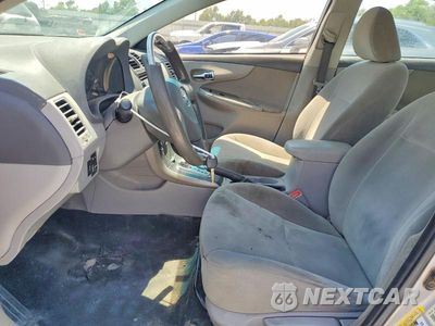 Zdjęcie 7 z 12 samochodu: 2010 TOYOTA COROLLA LE VIN:1NXBU4EE8AZ357456 - miniatura