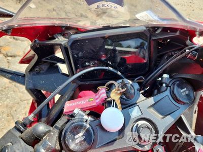 Zdjęcie 7 z 9 samochodu: 2025 HONDA CBR500 RA VIN:MLHPC7052S5101103 - miniatura