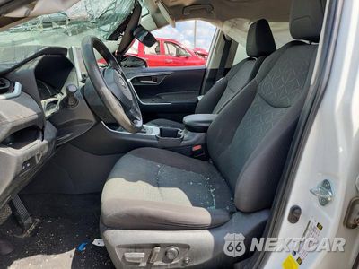 Zdjęcie 7 z 13 samochodu: 2024 TOYOTA RAV4 XLE VIN:2T3W1RFV0RW306008 - miniatura