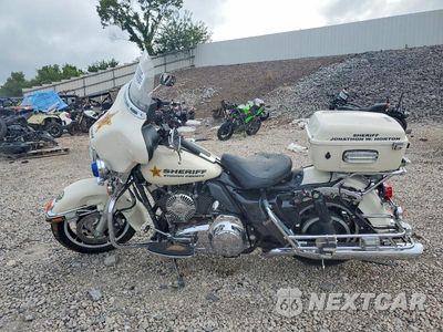 Trzecie zdjęcie samochodu z tyłu: 2010 HARLEY-DAVIDSON FLHTP VIN:1HD1FMM14AB661192 - miniatura