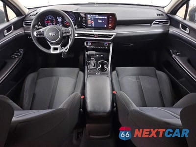 Zdjęcie 8 z 12 samochodu: 2021 KIA K5 LXS VIN:5XXG14J22MG002517 - miniatura