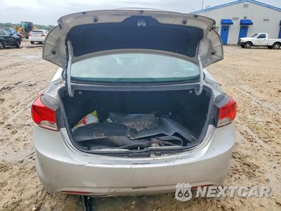 Zdjęcie 6 z 12 samochodu: 2013 HYUNDAI ELANTRA LIMITED VIN:KMHDH4AEXDU594943 - miniatura