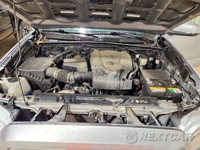 Zdjęcie 11 z 12 samochodu: 2018 TOYOTA TACOMA TRD SPORT VIN:5TFCZ5AN0JX142867 - miniatura