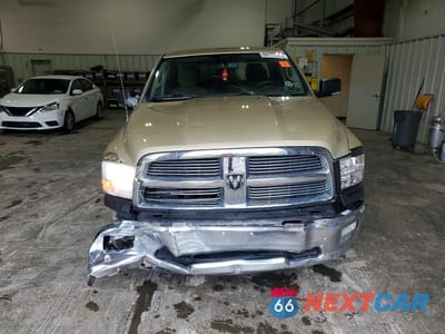 Piąte zdjęcie samochodu w środku: 2011 DODGE RAM 1500 VIN:1D7RV1GT8BS612782 - miniatura
