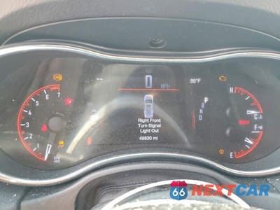 Zdjęcie 9 z 13 samochodu: 2018 DODGE DURANGO SXT VIN:1C4RDJAG2JC283143 - miniatura