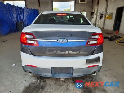 Zdjęcie 6 z 12 samochodu: 2015 FORD TAURUS POLICE INTERCEPTOR VIN:1FAHP2MK6FG119635 - miniatura
