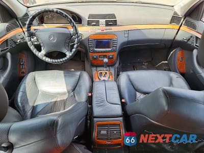 Zdjęcie 8 z 12 samochodu: 2006 MERCEDES-BENZ S 350 VIN:WDBNF67J26A479108 - miniatura