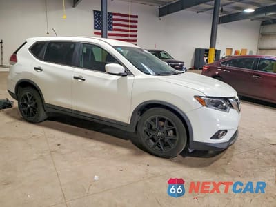 Czwarte zdjęcie samochodu z boku: 2016 NISSAN ROGUE S VIN:5N1AT2MT8GC799736 - miniatura